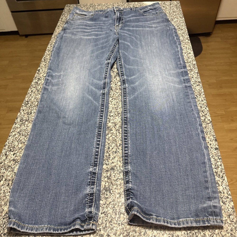 BKE Mens Tyler Straight Jeans Light Wash Denim Distressed Whiskers Sz38W X 30L